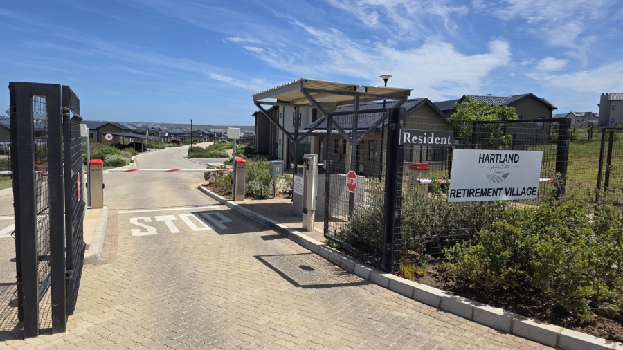 2 Bedroom Property for Sale in Hartland Lifestyle Estate Western Cape